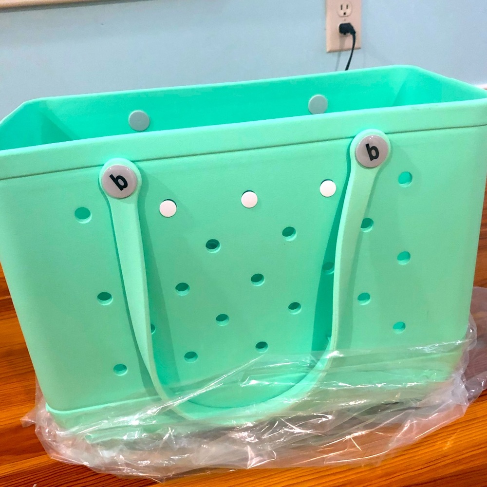 Brand new XL Bogg Bag